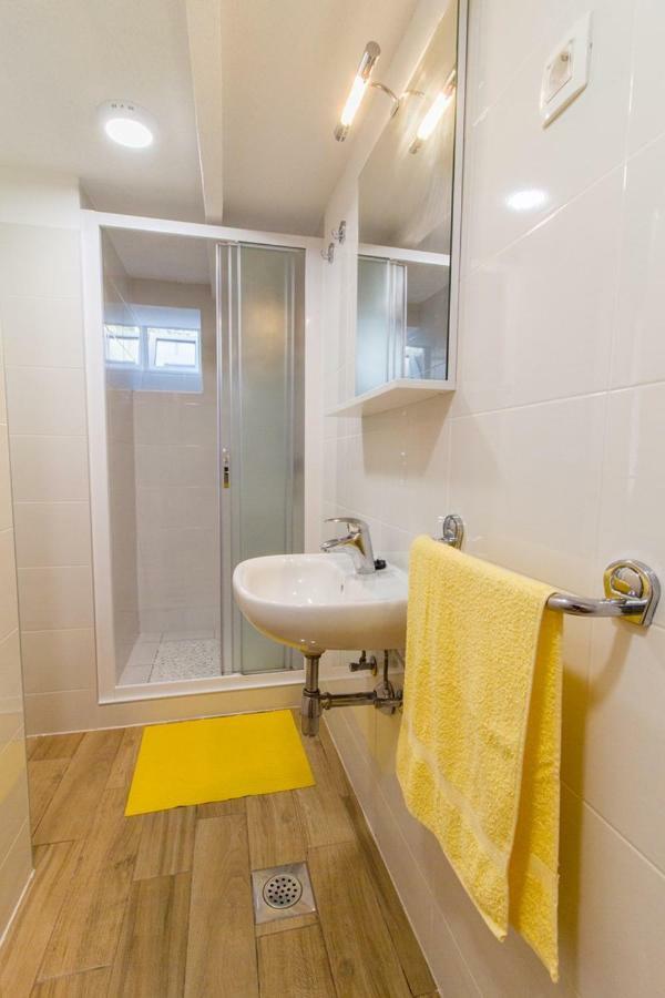 Studio Apartment Zeljka Pula Exterior foto