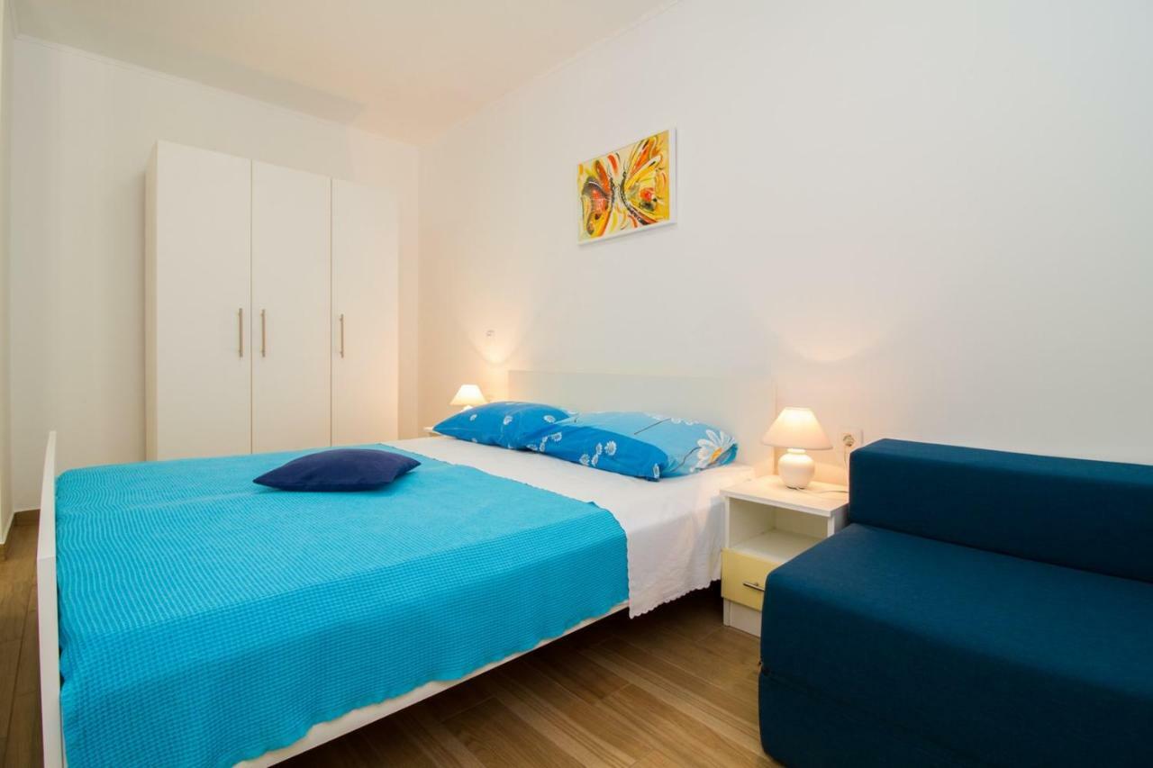 Studio Apartment Zeljka Pula Exterior foto